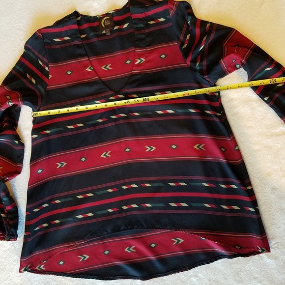 Planet Blue - Blu Moon Najavo Blouse Tencel/Tribal - Picture 6 of 8